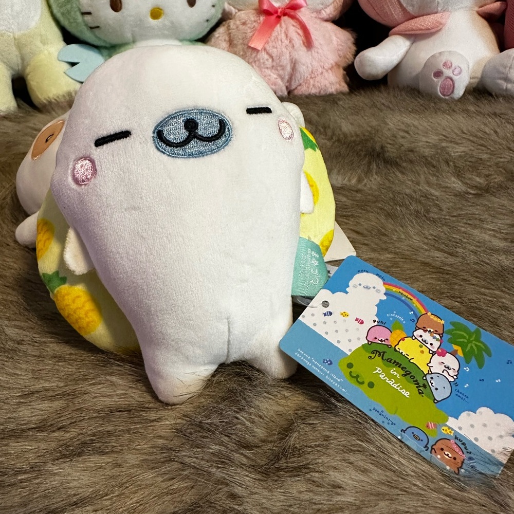 Mini Cute White Plush Toy with Pineapple Design